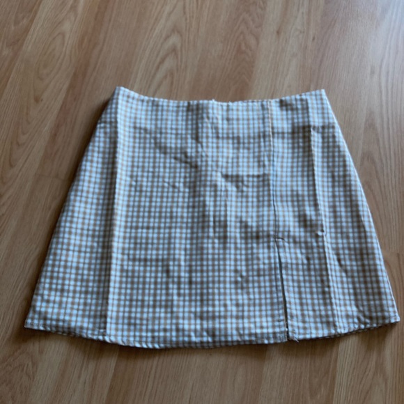 NWOT Womens shirt size medium plaid with slit - Picture 1 of 3
